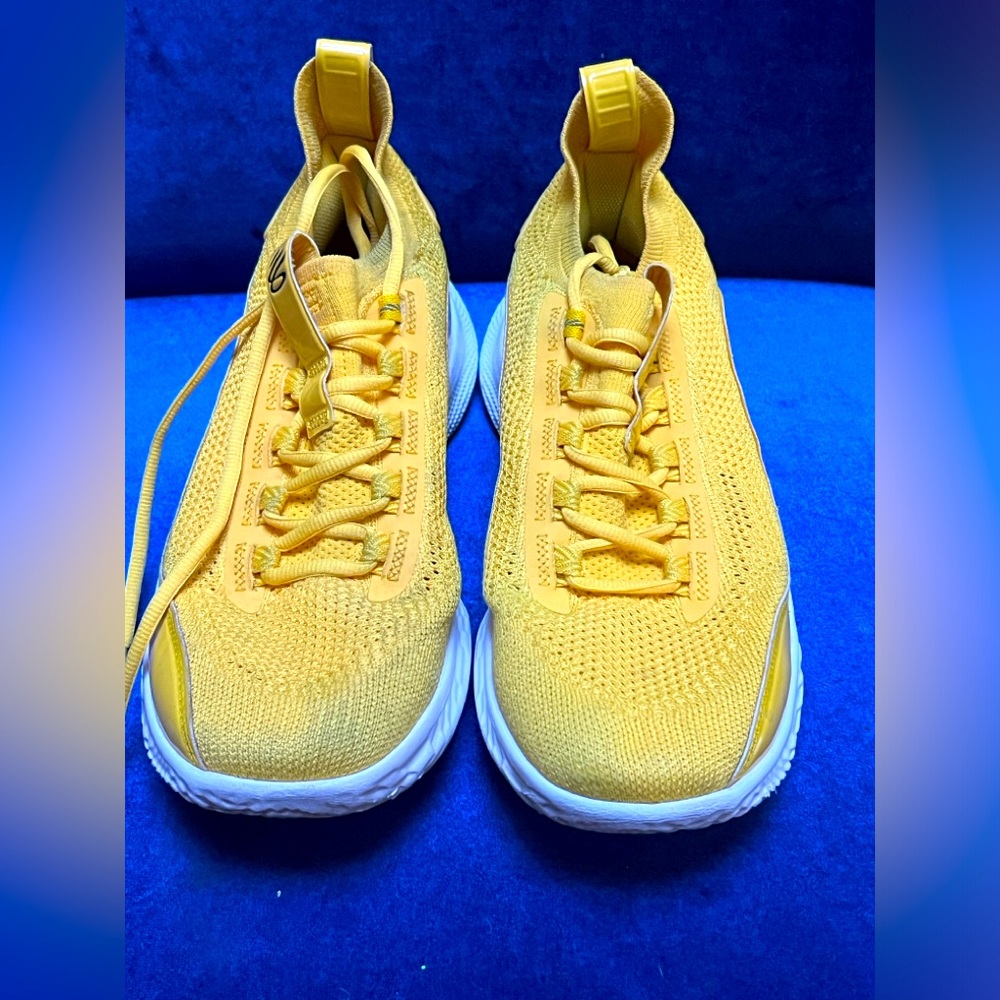Under Armour Curry Flow 8 Smooth Butter Yellow Flow Basketball Shoes Sz 11 men